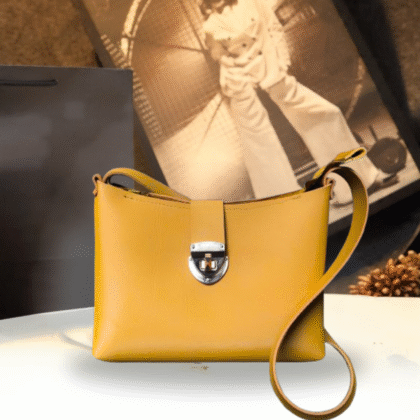 Women's Classic Versatile Luxury Hand bag cross body and shoulder carry